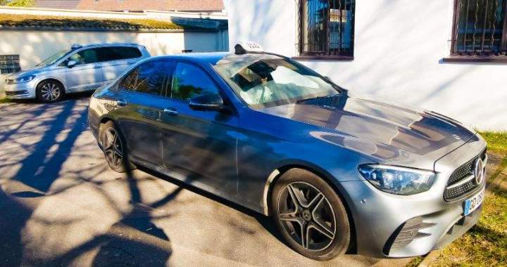 Transfert en taxi Les Ulis